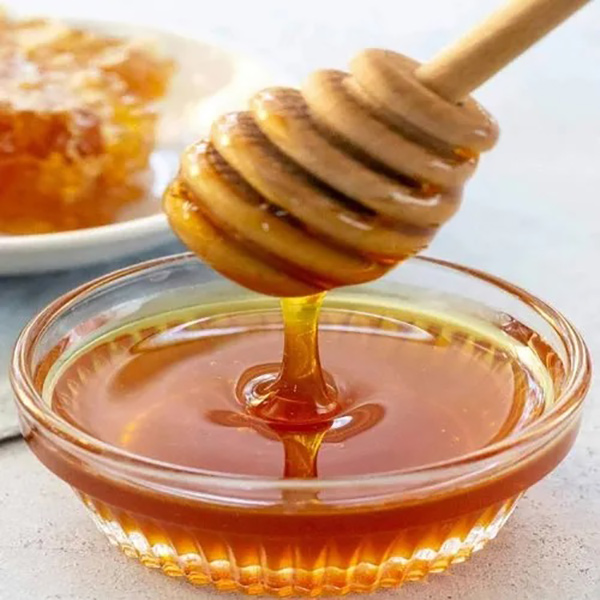 ارتباط بین قیمت و کیفیت عسل طبیعی و تفاوت با عسل‌های تقلبی